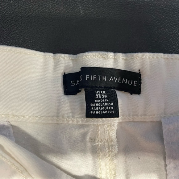 Saks Fifth Avenue Cream Shorts - Picture 2 of 8